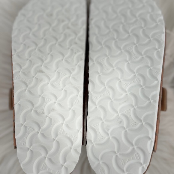 BNWT Birkenstock Arizona Gator Sandals Bronze - Picture 7 of 10